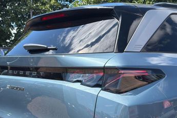 Peugeot E-5008 73kWh GT SUV 5dr Electric Auto (210 ps)