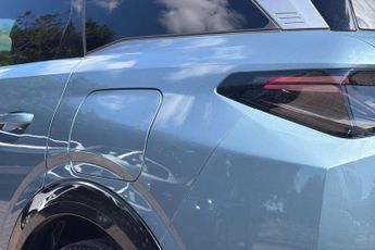 Peugeot E-5008 73kWh GT SUV 5dr Electric Auto (210 ps)