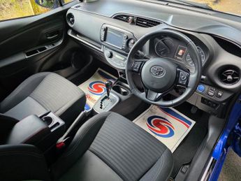 Toyota Yaris 1.5 VVT-h Design E-CVT Euro 6 (s/s) 5dr