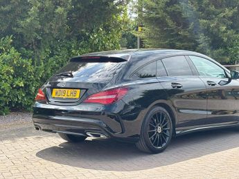 Mercedes-Benz CLA 2.1 CLA220d AMG Line Night Edition Shooting Brake 7G-DCT Euro 6 