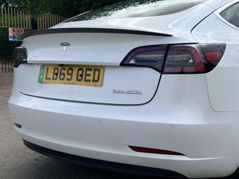 Tesla Model 3 (Dual Motor) Performance Auto 4WDE 4dr (Performance Upgrade)