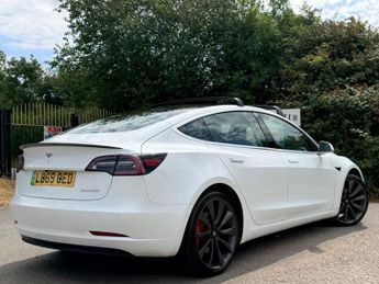 Tesla Model 3 (Dual Motor) Performance Auto 4WDE 4dr (Performance Upgrade)