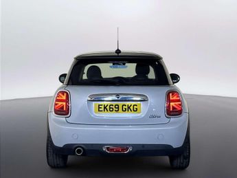 MINI Hatch 1.5 Cooper Exclusive Hatchback 3dr Petrol Manual Euro 6 (s/s) (1
