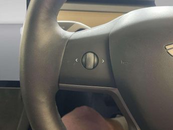 Tesla Model 3 (Dual Motor) Long Range Saloon 4dr Electric Auto 4WDE (346 ps)