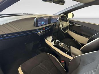 Kia EV6 77.4kWh GT-Line Hatchback 5dr Electric Auto AWD (320 bhp)