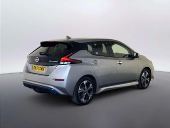 Nissan Leaf 40kWh Tekna Hatchback 5dr Electric Auto (150 ps)