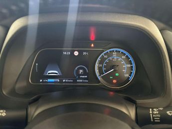 Nissan Leaf 40kWh Tekna Hatchback 5dr Electric Auto (150 ps)