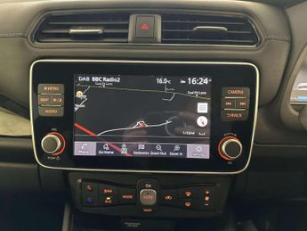 Nissan Leaf 40kWh Tekna Hatchback 5dr Electric Auto (150 ps)