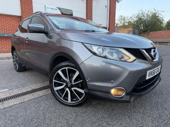 Nissan Qashqai 1.6 DIG-T Tekna SUV 5dr Petrol Manual 2WD Euro 6 (s/s) (163 ps)