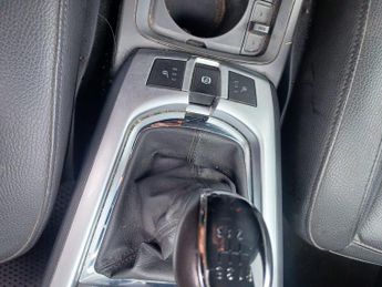 Vauxhall Antara 2.2 CDTi Diamond 2WD Euro 5 (s/s) 5dr