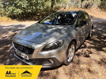 Volvo V40 Cross Country 2.0 T5 Lux Nav Hatchback 5dr Petrol Geartronic AWD Euro 6 (s/s) 