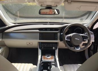 Jaguar XF 2.0d Portfolio Auto Euro 6 (s/s) 4dr