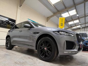 Jaguar F-PACE 2.0 D240 Chequered Flag Auto AWD Euro 6 (s/s) 5dr