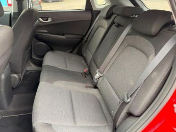 Hyundai Kona 64kWh Premium 5dr Automatic
