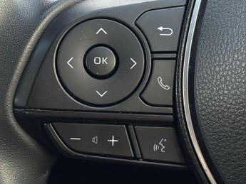 Toyota RAV4 2.5 VVT-h GPF Design SUV 5dr Petrol Hybrid CVT Euro 6 (s/s) (218