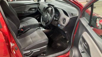 Toyota Yaris 1.5 VVT-h Icon E-CVT Euro 6 5dr