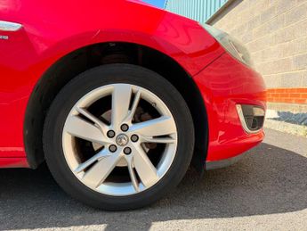Vauxhall Astra 1.4i SRi Euro 6 5dr