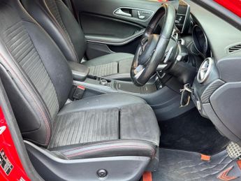 Mercedes-Benz A Class 2.1 A220d AMG Line (Premium Plus) 7G-DCT Euro 6 (s/s) 5dr
