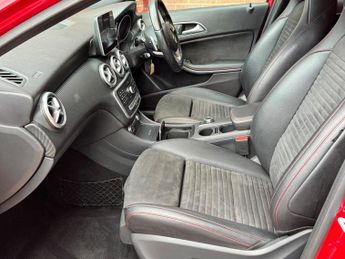 Mercedes-Benz A Class 2.1 A220d AMG Line (Premium Plus) 7G-DCT Euro 6 (s/s) 5dr