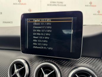 Mercedes-Benz A Class 2.1 A200d AMG Line (Premium Plus) 7G-DCT Euro 6 (s/s) 5dr