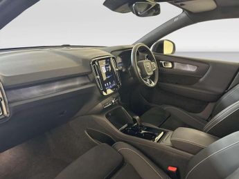 Volvo XC40 Recharge Twin 82kWh Ultimate SUV 5dr Electric Auto AWD (408 ps)