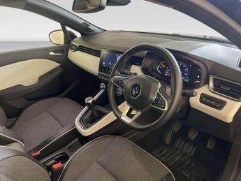 Renault Clio 1.0 TCe Techno Hatchback 5dr Petrol Manual Euro 6 (s/s) (90 ps)