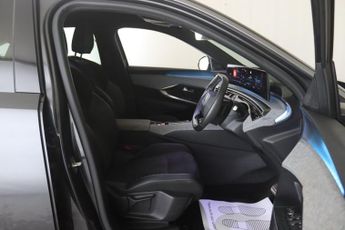 Peugeot E-3008 73kWh GT Auto 5dr