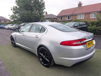 Jaguar XF 2.2d Premium Luxury Auto Euro 5 (s/s) 4dr