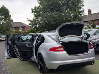 Jaguar XF 2.2d Premium Luxury Auto Euro 5 (s/s) 4dr