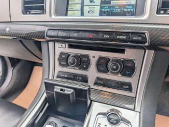 Jaguar XF 2.2d Premium Luxury Auto Euro 5 (s/s) 4dr