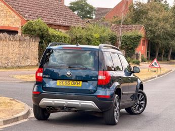 Skoda Yeti 2.0 TDI SE Drive Outdoor DSG 4WD Euro 6 (s/s) 5dr