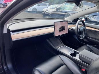 Tesla Model 3 (Dual Motor) Long Range Auto 4WDE 4dr