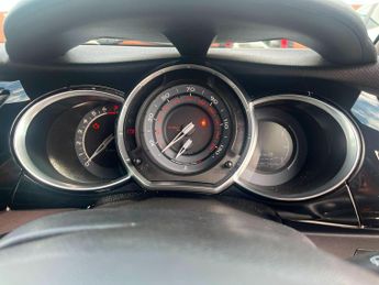 Citroen DS3 1.6 VTi DStyle Plus Euro 5 3dr