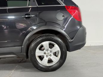 Vauxhall Antara 2.2 CDTi Exclusiv 2WD Euro 5 (s/s) 5dr