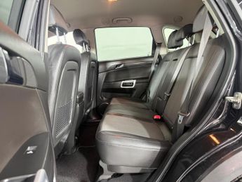 Vauxhall Antara 2.2 CDTi Exclusiv 2WD Euro 5 (s/s) 5dr