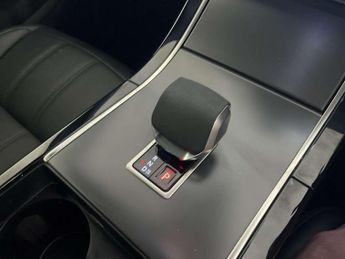 Land Rover Range Rover Evoque 2.0 D165 MHEV Dynamic SE SUV 5dr Diesel Auto 4WD Euro 6 (s/s) (1