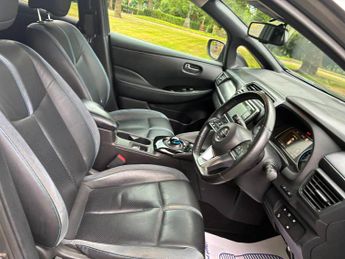 Nissan Leaf 40kWh Tekna Auto 5dr