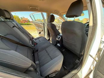 Kia Sportage 1.7 CRDi 1 Euro 6 (s/s) 5dr