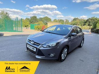 Ford Focus 1.0T EcoBoost Titanium Euro 5 (s/s) 5dr