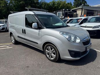 Vauxhall Combo 1.6 CDTi 2000 16v Sportive FWD L1 H2 (s/s) 3dr