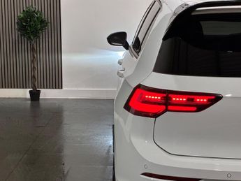 Volkswagen Golf 2.0 TSI GTI DSG Euro 6 (s/s) 5dr