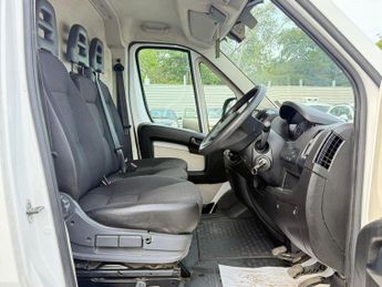 Peugeot Boxer 2.0 BlueHDi 335 L3 H2 Euro 6 5dr