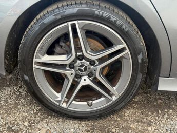 Mercedes-Benz A Class 1.5 A180d AMG Line (Premium) 7G-DCT Euro 6 (s/s) 5dr