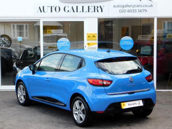 Renault Clio 1.2 16V Dynamique MediaNav Euro 5 5dr