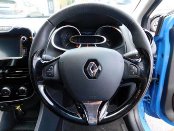 Renault Clio 1.2 16V Dynamique MediaNav Euro 5 5dr