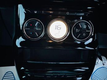DS AUTOMOBILES DS 3 1.2 PureTech Elegance Euro 6 (s/s) 3dr