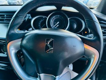 DS AUTOMOBILES DS 3 1.2 PureTech Elegance Euro 6 (s/s) 3dr