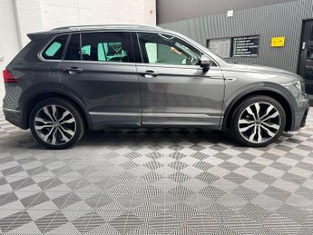 Volkswagen Tiguan 2.0 TDI BlueMotion Tech R-Line DSG 4Motion Euro 6 (s/s) 5dr