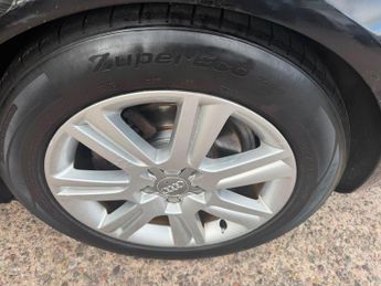 Audi A4 2.0 TDIe Technik Euro 5 (s/s) 4dr