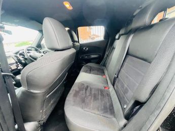 Nissan Juke 1.6 N-Connecta XTRON Euro 6 5dr